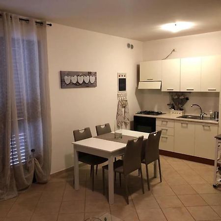 בארי Joy Apartment מראה חיצוני תמונה